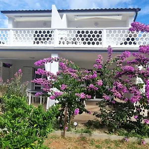 Apartment Garden, Krk Town